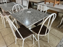 MESA C/4 CADEIRAS 70x70 CONJUNTO VERA CADEIRA BEGÔNIA PRATA / PRATA ASSENTO: CAFÉ - loja online