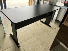 MESA P/ ESCRITÓRIO 152x61 PANDIN MAXXI - PRETO