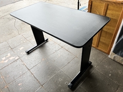 MESA P/ ESCRITÓRIO 121X61 PANDIN MAXXI - PRETO MX120 - loja online