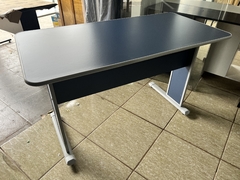 MESA P/ ESCRITÓRIO 121X61 PANDIN MAXXI - AZUL MX120 - loja online