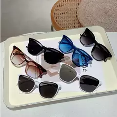 Óculos de Sol Gatinho Feminino - Fierce Feline Shades - comprar online