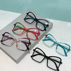 Imagem do Armação para Óculos de Grau - Quadrado Design Fashion - High Glasses