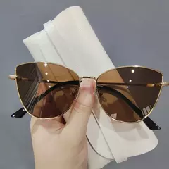 Óculos de Sol Gatinho Feminino - CatEye Glam Luxe na internet