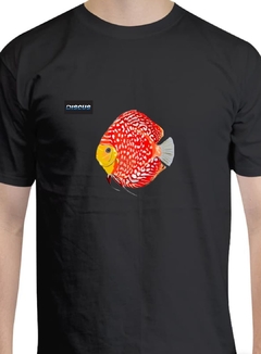 Playeras con modelos diferentes de peces Disco y plecos.