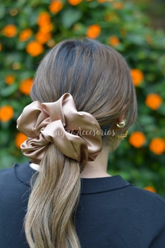 Scrunchie Oro Beige - CUGNÉ