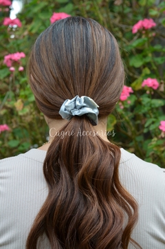 Scrunchie Plateado