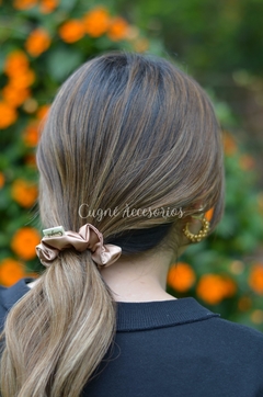 Scrunchie Oro Beige