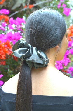 Scrunchie Gris Raton - comprar online