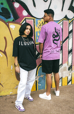 Camiseta 32z Oversized Unissex - ILUSION