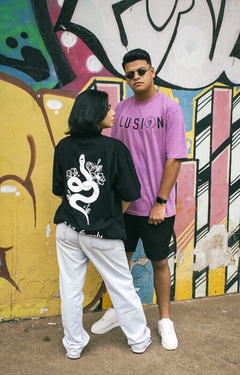 Camiseta 32z Oversized Unissex - ILUSION - 32z