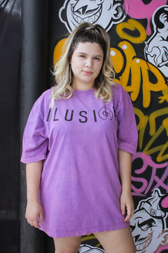 Camiseta 32z Oversized Unissex - ILUSION - comprar online