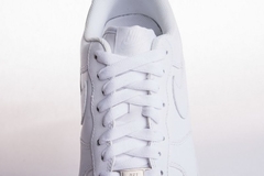 Nike Air Force 1 Low "White" na internet