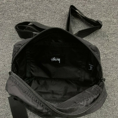 Stussy Ligh Weight Shoulder Bag na internet