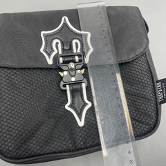 Trapstar Irongate T Crossbody Bag na internet