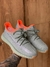 Yeezy Boost 350 V2 - Cinza/Laranja