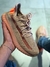 Yeezy Boost 350 V2 - Marrom/Laranja