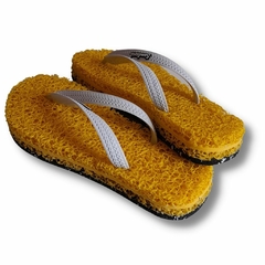 CHINELO TERAPÊUTICO MASCULINO FOF MAX AMARELO/BRANCO na internet