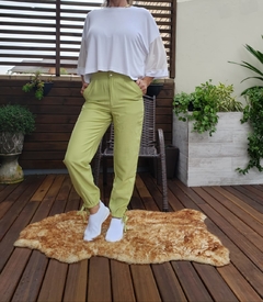 CALÇA COMFY VERDE LIMA 38