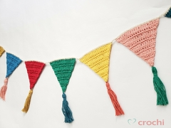 Varal Bandeirinhas com Tassel Crochê - Cor a escolher