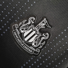 Newcastle- 22/23 - Black Edition - Tudo Express