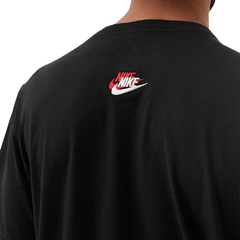 Camiseta Nike Multi Swoosh Club na internet