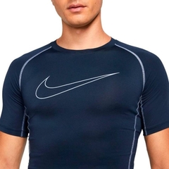 Camiseta Nike PRO Azul na internet