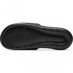 Chinelo Nike Victori Preto na internet