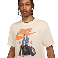 Camiseta Nike Air Anime na internet