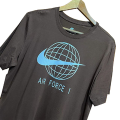 Camiseta Nike Air Force 1 Marrom