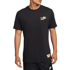 Camiseta Nike Get Your Kicks Coffe Preto