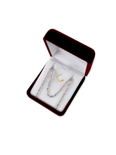 Cadena estilo gargantilla para mujer de oro 18k blanco. Somos Fasano Joyeros, la joyería más antigua de Rosario. Fabricamos alianzas. Vendemos y compramos oro.