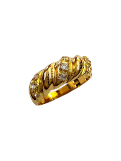 Anillo de compromiso de oro