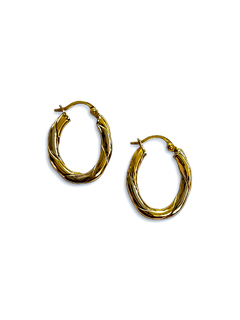 Aros argolla de oro 18 kilates para mujer en Fasano Joyeros.  Somos la joyería más antigua de Rosario, con casi 100 años en el rubro nos especializamos en la venta y compra de alhajas de oro. Fabricamos alianzas y hacemos arreglos y composturas.