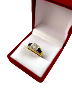 Anillo de oro 18 quilates para mujer de Fasano Joyeros, la joyería más antigua de Rosario.