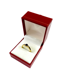 Anillo de oro 18 quilates para mujer de Fasano Joyeros, la joyería más antigua de Rosario.