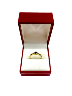 Anillo de oro 18 quilates para mujer de Fasano Joyeros, la joyería más antigua de Rosario.