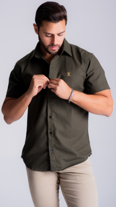 CAMISA MANGA CURTA | LINHO - VERDE MILITAR - loja online