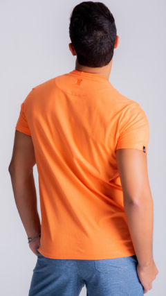 CAMISETA ESSENTIAL | COMFORT - LARANJA na internet