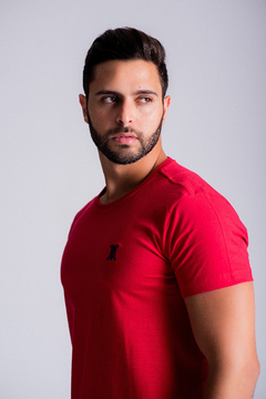 CAMISETA ESSENTIAL | COMFORT - VERMELHA - Berpairy