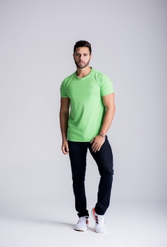 CAMISETA ESSENTIAL | COMFORT - VERDE NEON na internet