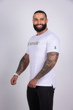 CAMISETA LONGLINE I BERPAIRY GOLDEN - comprar online