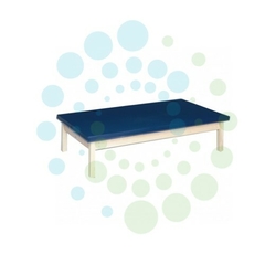 MESA DE TRATAMIENTO BAJA CON COLCHÓN BOBATH - Tienda de Mobiliario medico - Muebles medicos | RICSO