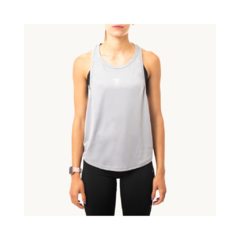 Musculosa técnica color gris y negra, confeccionada en lycra y dry fit.