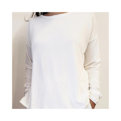 camiseta - remera - remera mujer - remera mangas largas - remera blanca - remera blanca mujer 