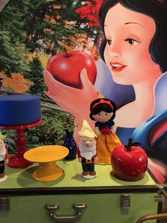 Pegue e Monte Branca de Neve na internet