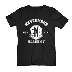 Remera Academia Nevermore