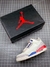 Air Jordan 3 Retro“International Flight” na internet