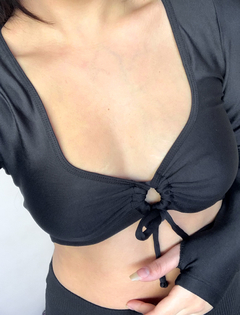 Crop Top Aiko - ALL BLACK