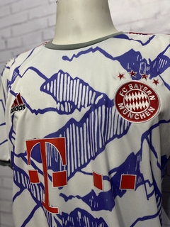 Camisa Bayern na internet