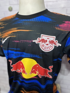 Camisa Red Bull Leipzig na internet